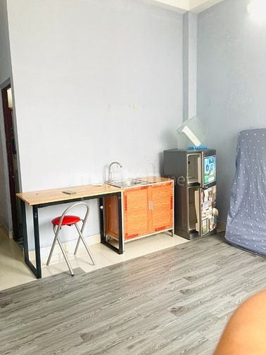 Phòng Full NT có Ban công & Cửa sổ thoáng ngay Nguyễn Thượng Hiền PN