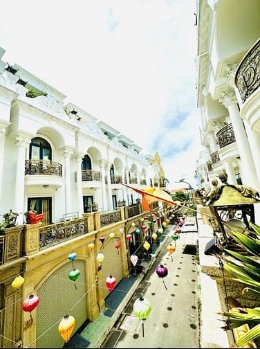 🏡 BÁN NHÀ BIỆT THỰ TÂN CỔ ĐIỂN - Khu Phân Lô Đồng Bộ – BÌNH TÂN