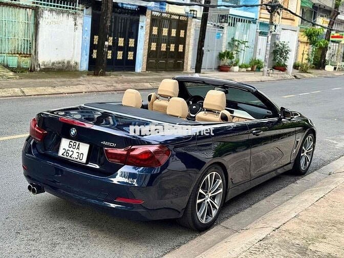 BMW 4 Series 2016 420i Convertible - 50000 km