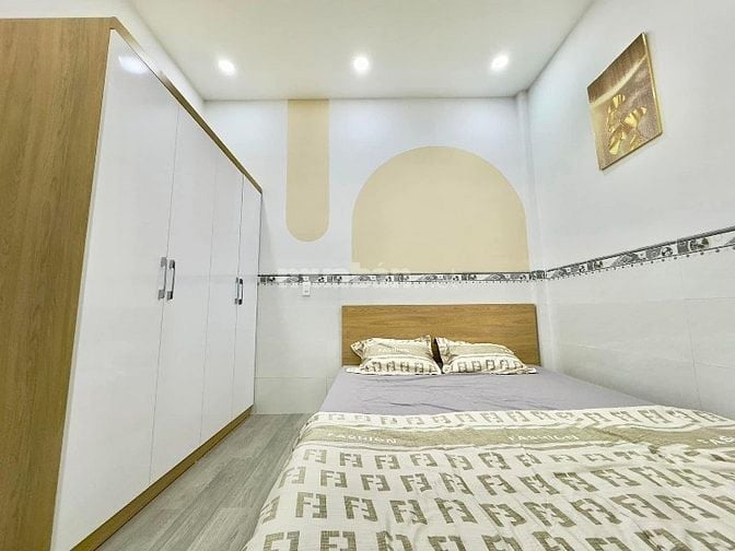 Cần bán nhà sổ hồng riêng tại Đường Số 7 - Quận Gò Vấp / 1 Tỷ 360