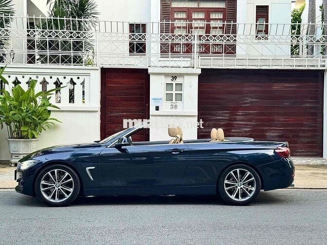 BMW 4 Series 2016 420i Convertible - 50000 km