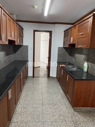 Cho thuê căn hộ 3 phòng ngủ  Hoàng Anh Thanh Bình , P. Tân Hưng, Q7.