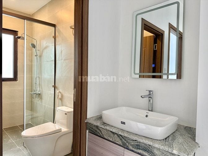 Cho thuê nhà 1 trệt 2 lầu full nội thất ngay Trung Tâm Thành Phố Tân A