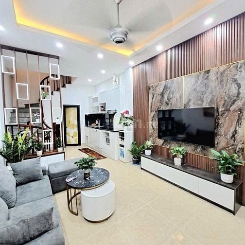 BÁN NHÀ NAM DƯ – DIỆN TÍCH 36M² – 5 TẦNG – GIÁ CHỈ 5,9 TỶ 