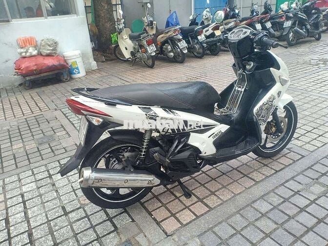 Xe yamaha novo4
