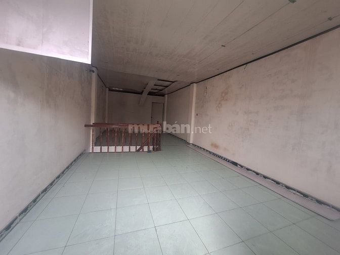 Nhà 2 tầng 50m2 Gần Ngã 4 An Sương Hóc môn chỉ 2.5 tỷ