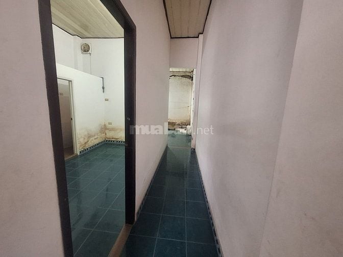 Nhà 2 tầng 50m2 Gần Ngã 4 An Sương Hóc môn chỉ 2.5 tỷ