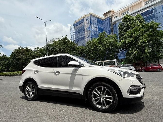  Cần bán Hyundai Santafe máy dầu 2,2 hai cầu bản full kịch đồ chơi ...