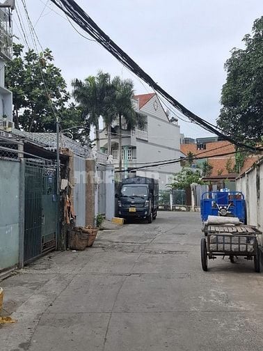 Bán nhà mặt tiền đường 2 Bình Trưng Đông Quận 2 giá 7,2 tỷ
