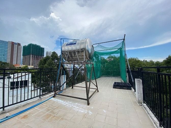 🏢 CHO THUÊ NHÀ MẶT TIỀN 202 TRẦN HƯNG ĐẠO, Q1 – HẦM THANG MÁY, NỞ HẬU