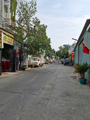 Bán nhà mặt tiền đường 2 Bình Trưng Đông Quận 2 giá 7,2 tỷ