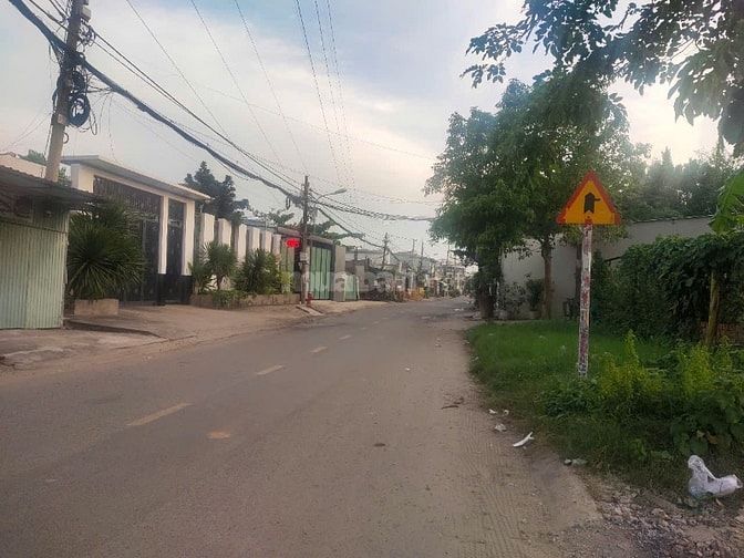 CẦN BÁN GẤP ĐẤT MẶT TIỀN ĐƯỜNG TL15, Q.12