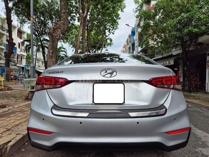 Cần bán Accent (ATH 1.4L) sx 2019AT,màu bạc,gđ sử dụng mới 98%.