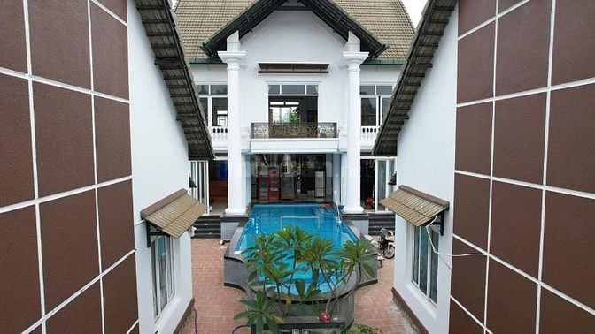 Bán biệt thự đường 179 Hoàng Hữu Nam quận 9 