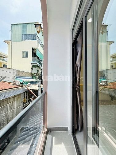 Nhà tuyệt đẹp CAO CẤP hẻm xe hơi sau lưng Mặt tiền Thống Nhất, P16, Q.