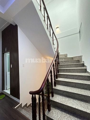 NHÀ MT ĐƯỜNG SỐ 54 P10 Q6 ĐỐI DIỆN CÔNG VIÊN HỐ BẦN (4X17) CHỈ 12,5 TỶ