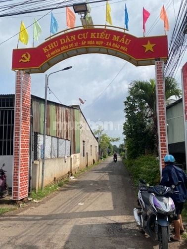 Đất đẹp gần các chợ trường học 