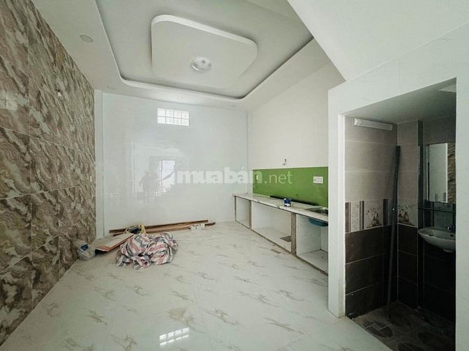 HẠ CHÀO 1,1 TỶ- HẺM XE HƠI VÀO NHÀ- BÌNH THẠNH- NHÀ MỚI- 50m2- 8,x TỶ 