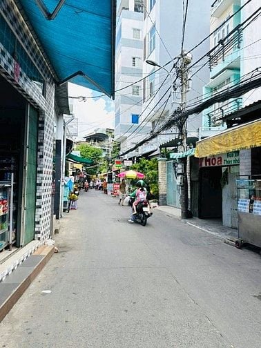 Nhà 100m2 đất HẺM 8m, Dương Bá Trạc, Q8