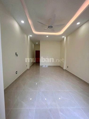 Bán nhà HXH Kiamoning Võ Văn Kiệt, P. Cầu Ông Lãnh, Quận 1. 92m2 Đất