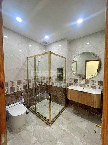 Bán nhà HXH Kiamoning Võ Văn Kiệt, P. Cầu Ông Lãnh, Quận 1. 92m2 Đất