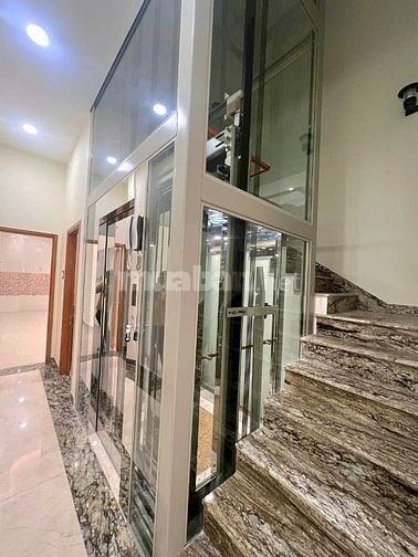 Bán nhà HXH Kiamoning Võ Văn Kiệt, P. Cầu Ông Lãnh, Quận 1. 92m2 Đất