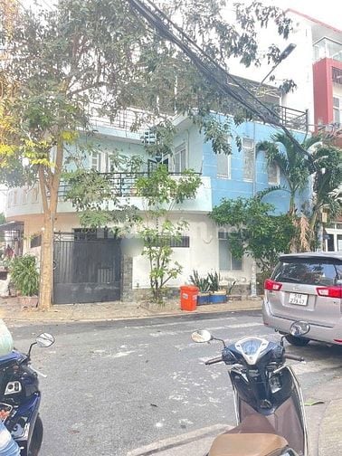 Hàng hiếm,nhà góc 2 mặt tiền gần đường Lý Phục Man giá 8 tỷ 500 triệu 