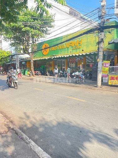 Hàng hiếm,nhà góc 2 mặt tiền gần đường Lý Phục Man giá 8 tỷ 500 triệu 