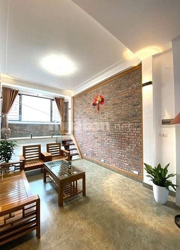 NGỌC THỤY. VỊ TRÍ ĐẸP - NGÕ THÔNG - Ô TÔ VÀO NHÀ - NHÀ DÂN XÂY. HƠN 7 
