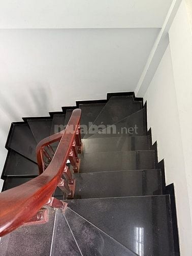 BÁN NHÀ PHỐ TRẦN CUNG LÔGOC 30M 7.4TY NGÕ THÔNG - THOÁNG 3GAC VÀO NHÀ 