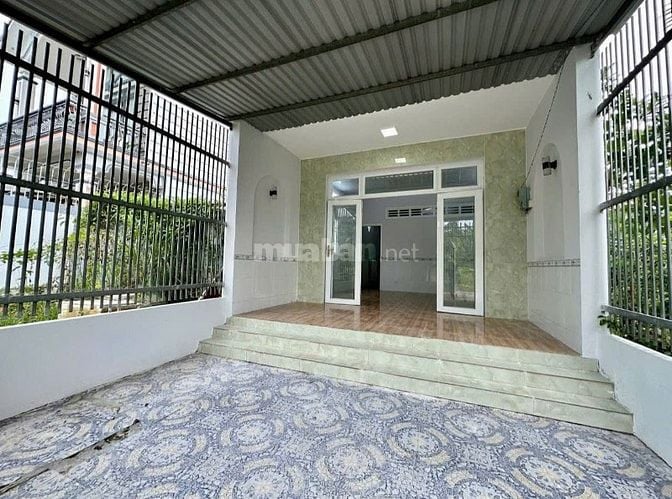 Chấn Động Địa Cầu Căn Nhà Tân Thới Nhì, Hóc Môn - Giá 830 Triệu. SHR