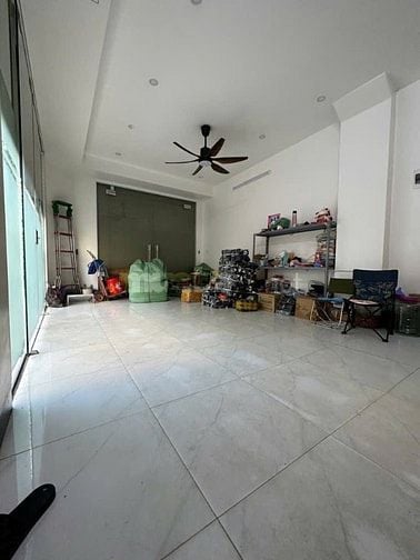 Ô TÔ, K. DOANH, V. PHÒNG – LÔ GÓC, 5T – ĐỐI DIỆN KĐT ĐÔ NGHĨA, 8,3 TỶ