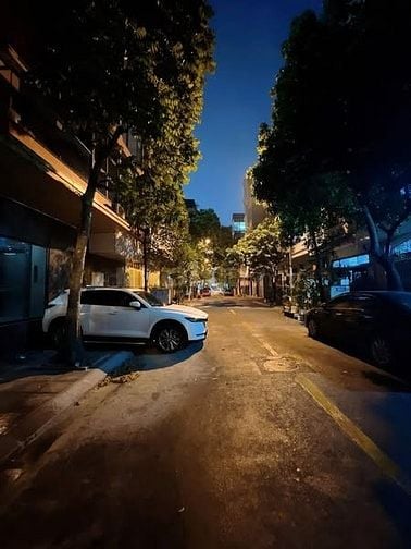 Bán Vip, Lý thường kiệt Hà đông, 40m2, 4 tầng, Ô tô đỗ cửa, chỉ 13 tỷ