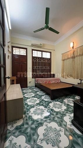 BÁN NHÀ PHỐ NGUYỄN KHANG 37m 9.5TY LÔ GÓC NGÕ THÔNG 3GAC KD ĐỈNH