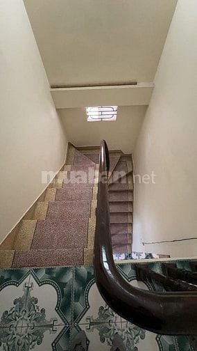 BÁN NHÀ PHỐ NGUYỄN KHANG 37m 9.5TY LÔ GÓC NGÕ THÔNG 3GAC KD ĐỈNH