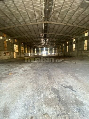 Cho thuê kho xưởng KCN Nhị Xuân, Hóc Môn, KV: 7.400m2,  xưởng: 4.000m2