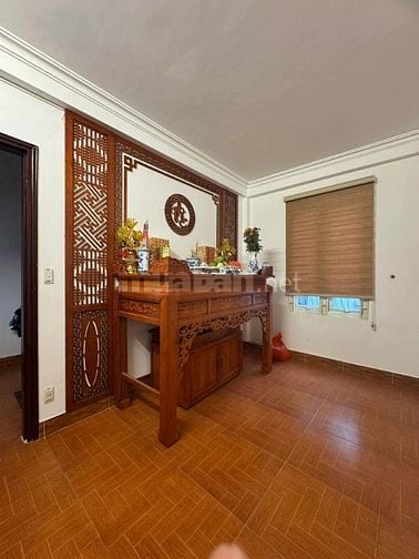 QUAN NHÂN 51M, SÁT HỒ, NGÕ 3M, MẶT TIỀN 5M. 