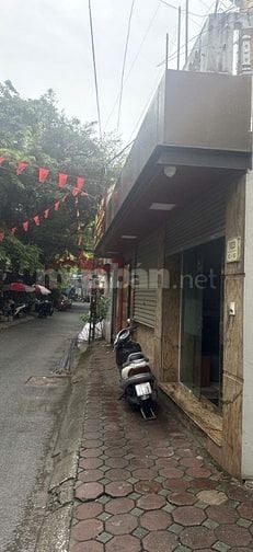 Cho thuê nhà mặt ngõ 73 phố Nguyên Hồng, quận Đống Đa, DT 45m2