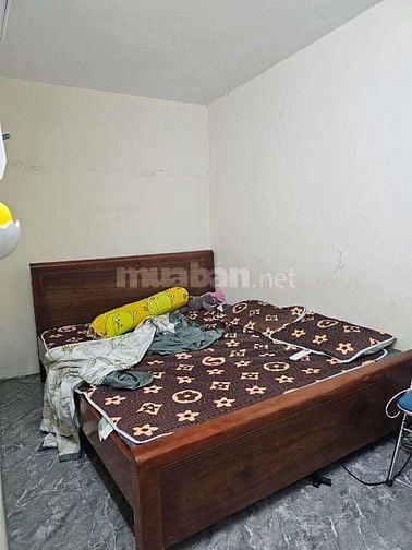 BÁN NHÀ 2 TẦNG Ở NGỌC HỒI GẦN BỆNH VIỆN NÔNG NGHIỆP
