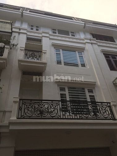 Chính chủ cho thuê nhà liền kề 04-LK4 90 Nguyễn Tuân