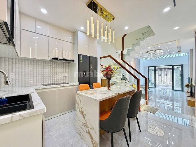 Nhà 3 lầu tuyệt đẹp Cao Cấp Mặt tiền kinh doanh Đường Số 1, P13, Q.Gò 