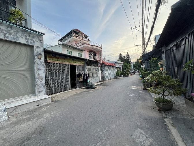 Nhà 3 lầu tuyệt đẹp Cao Cấp Mặt tiền kinh doanh Đường Số 1, P13, Q.Gò 