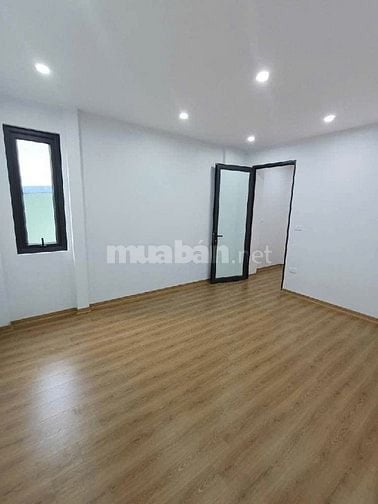 NHÀ ĐẸP - LÔ GÓC - PHỐ ĐÔNG THIÊN - 35M 4 TẦNG - GIÁ 5,68 TỶ