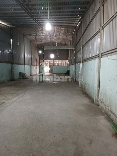 Cho thuê nhà kho mặt tiền Quận 12, kinh doanh tự do đa ngành nghề