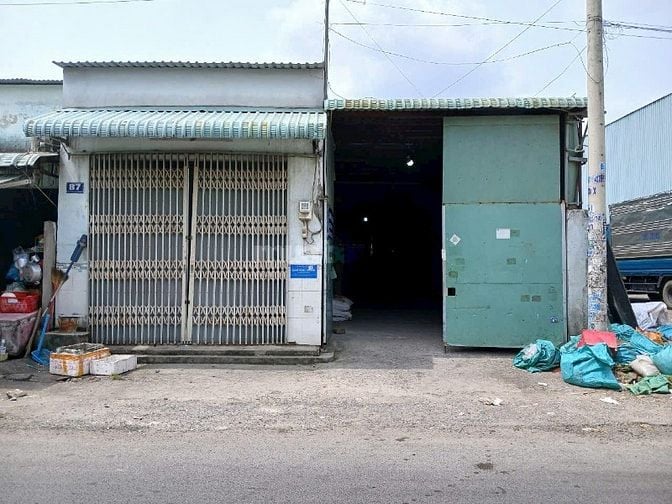Cho thuê nhà kho mặt tiền Quận 12, kinh doanh tự do đa ngành nghề