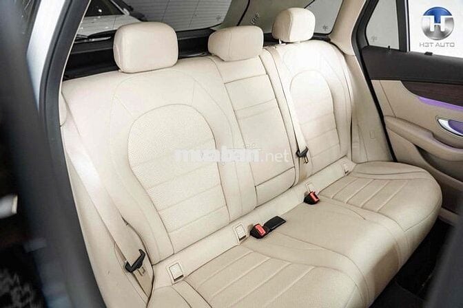 Mercedes Benz GLC 2022 200 4Matic - 46000 km