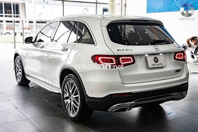 Mercedes Benz GLC 2022 200 4Matic - 46000 km