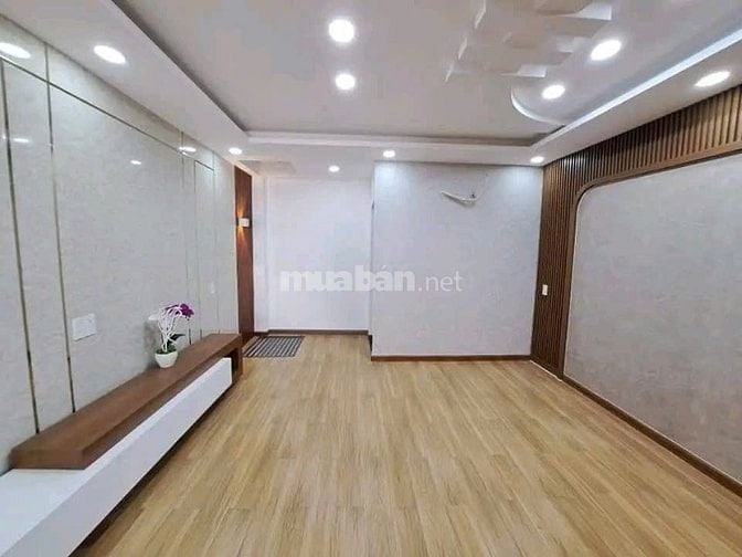 Gần chợ Tân Trụ. Căn 56m² Hoàng Bật Đạt, Tân Bình. Xây 1 trệt 3 lầu