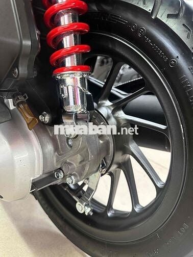shmode cuối 2022 thắng ABS chạy 7 ngàn km mới 99%