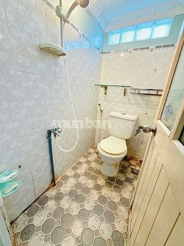 Cần bán gấp nhà 1trệt, 2 lầu, Hẻm 764 Nguyễn Duy, P12, Q8. N3m x D5m